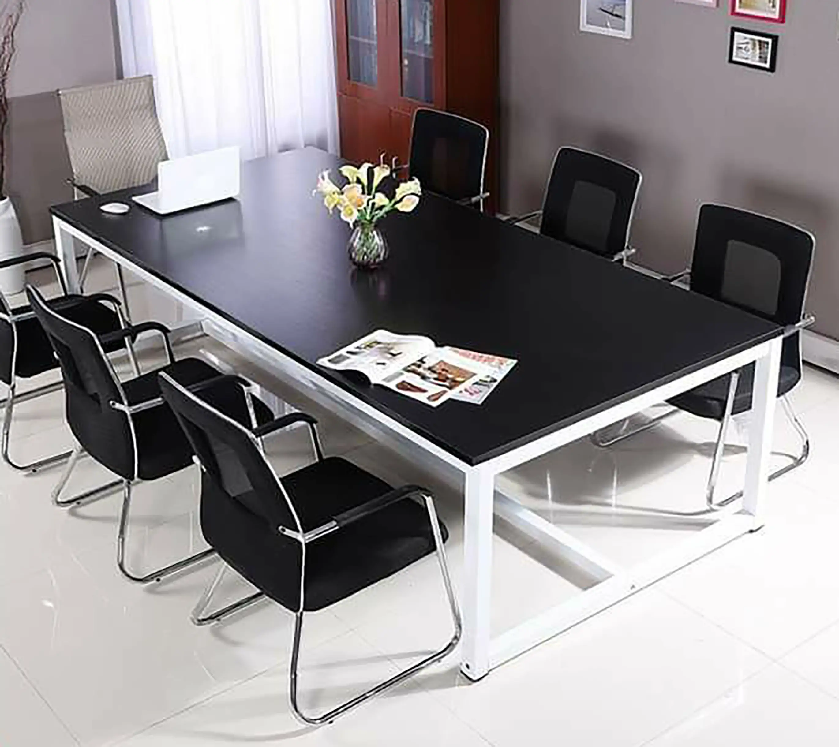Meeting table
